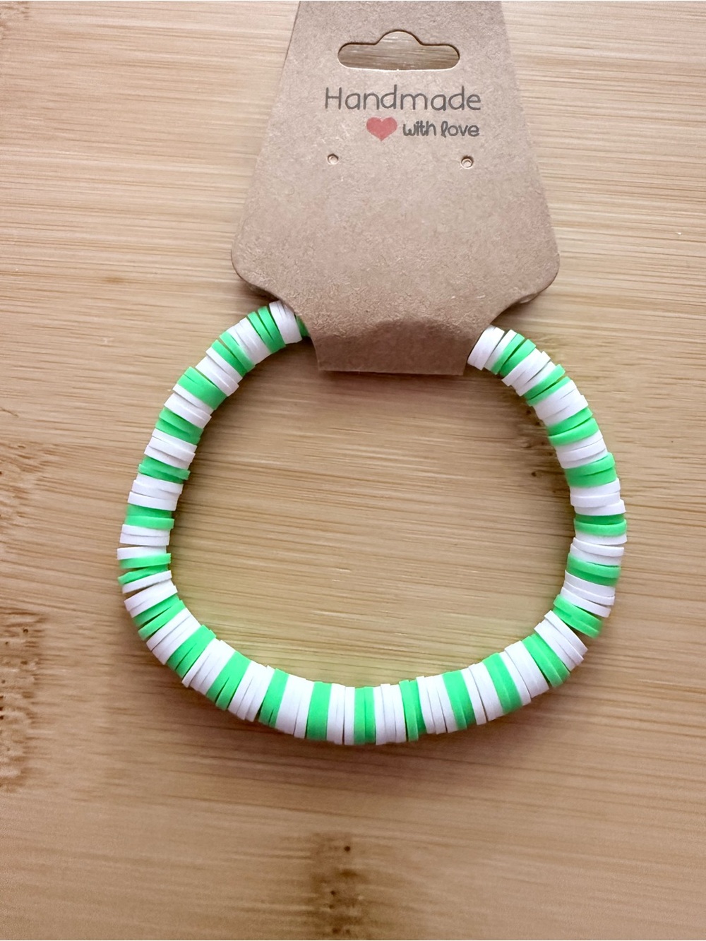 ‼️2/$10‼️Handmade Kids Green & White Stretchy Bead Bracelet
